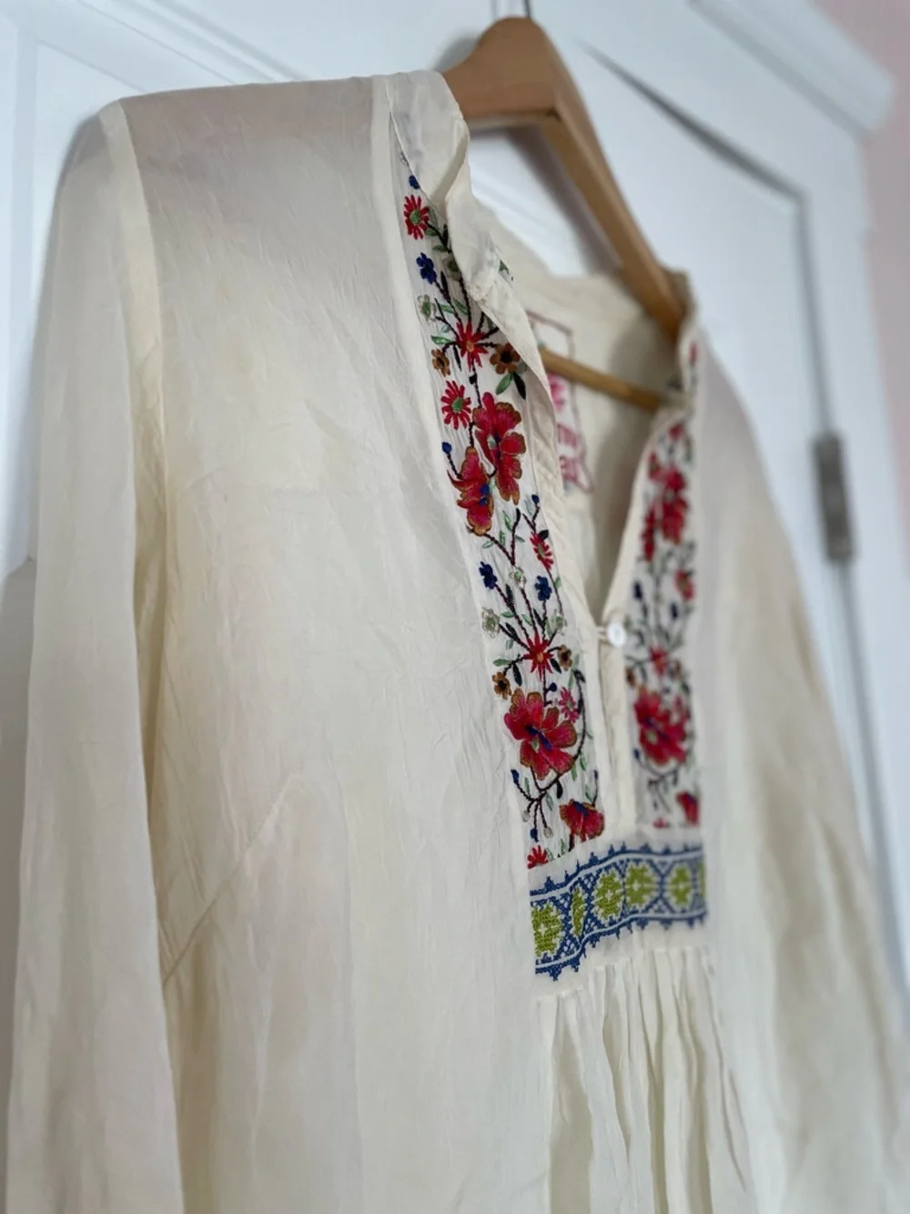 Johnny Was Cream Embroidered V-Neck, Pintuck Peasant Blouse, Small - Picture 2 of 7